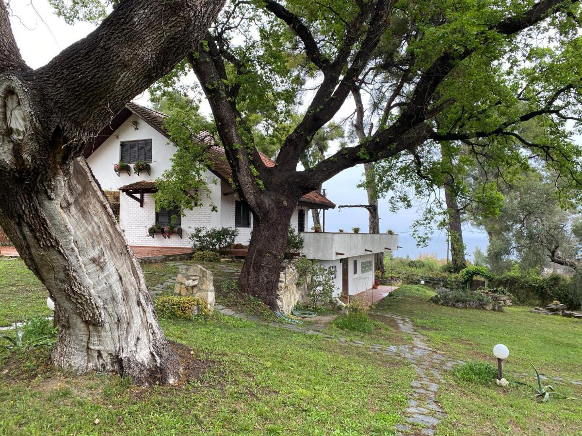 Wild Oaks Cottage Kriopigi Exterior foto